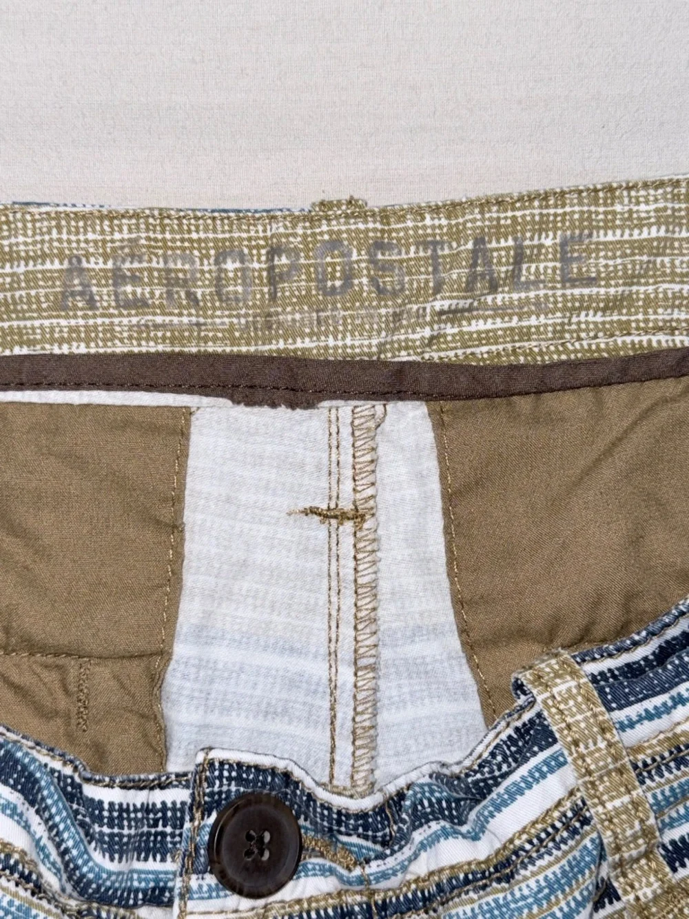 Aeropostale Men's Striped Flat Front Chino Shorts 32 Cotton